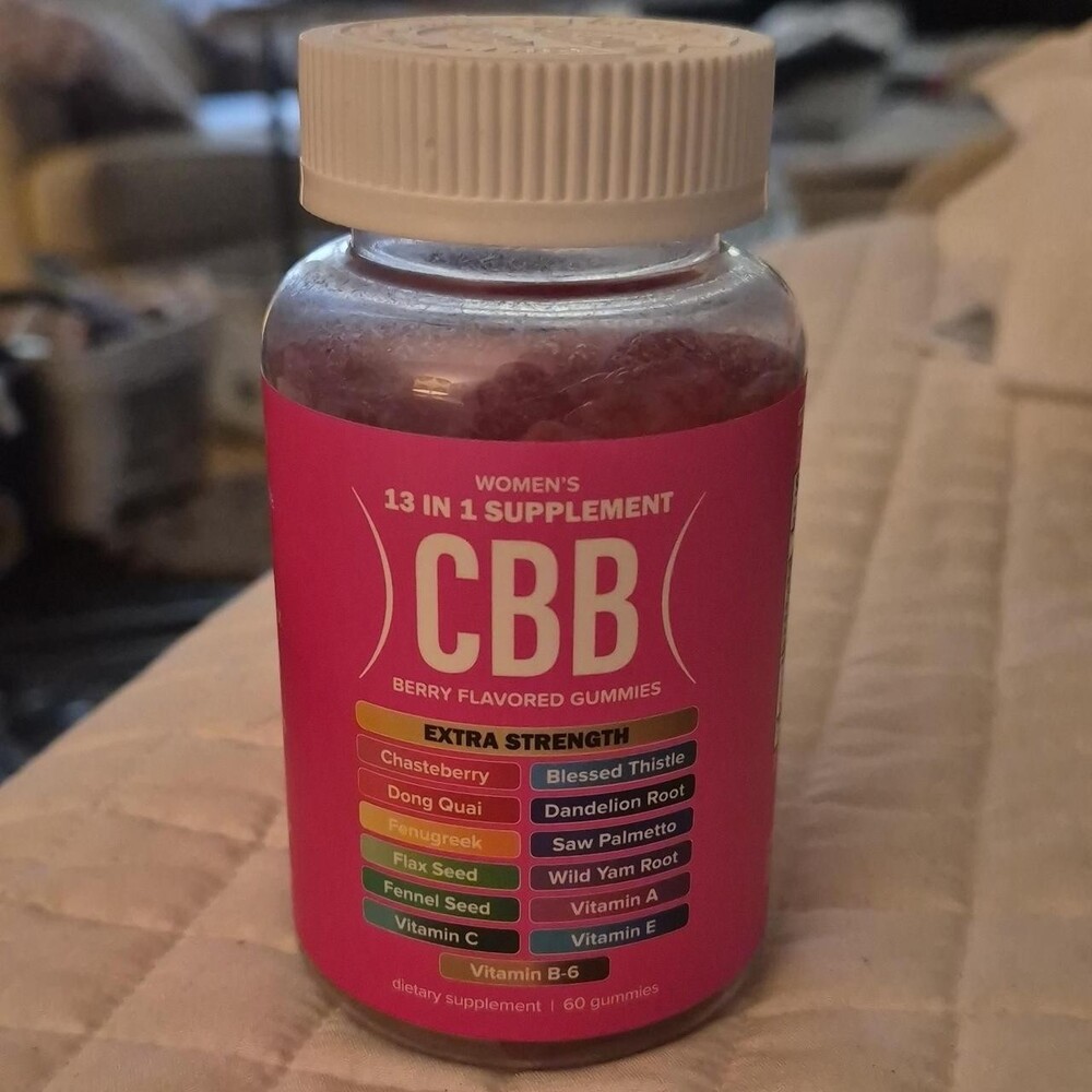 CBB Women's 13 in 1 Berry Flavored Gummies Extra Strength